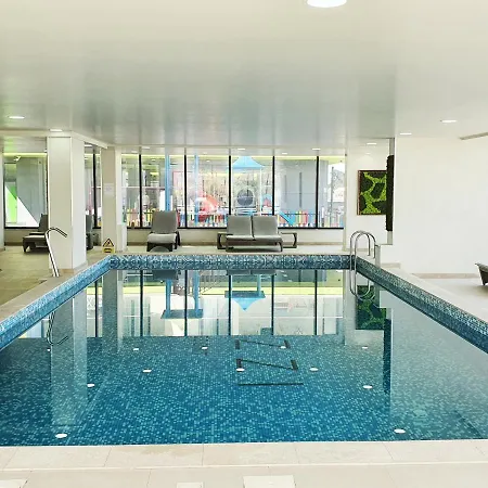 Dez Silverbay Apartment *