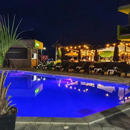 Silverbay - Indoor Pool & Spa Resort * Navodari